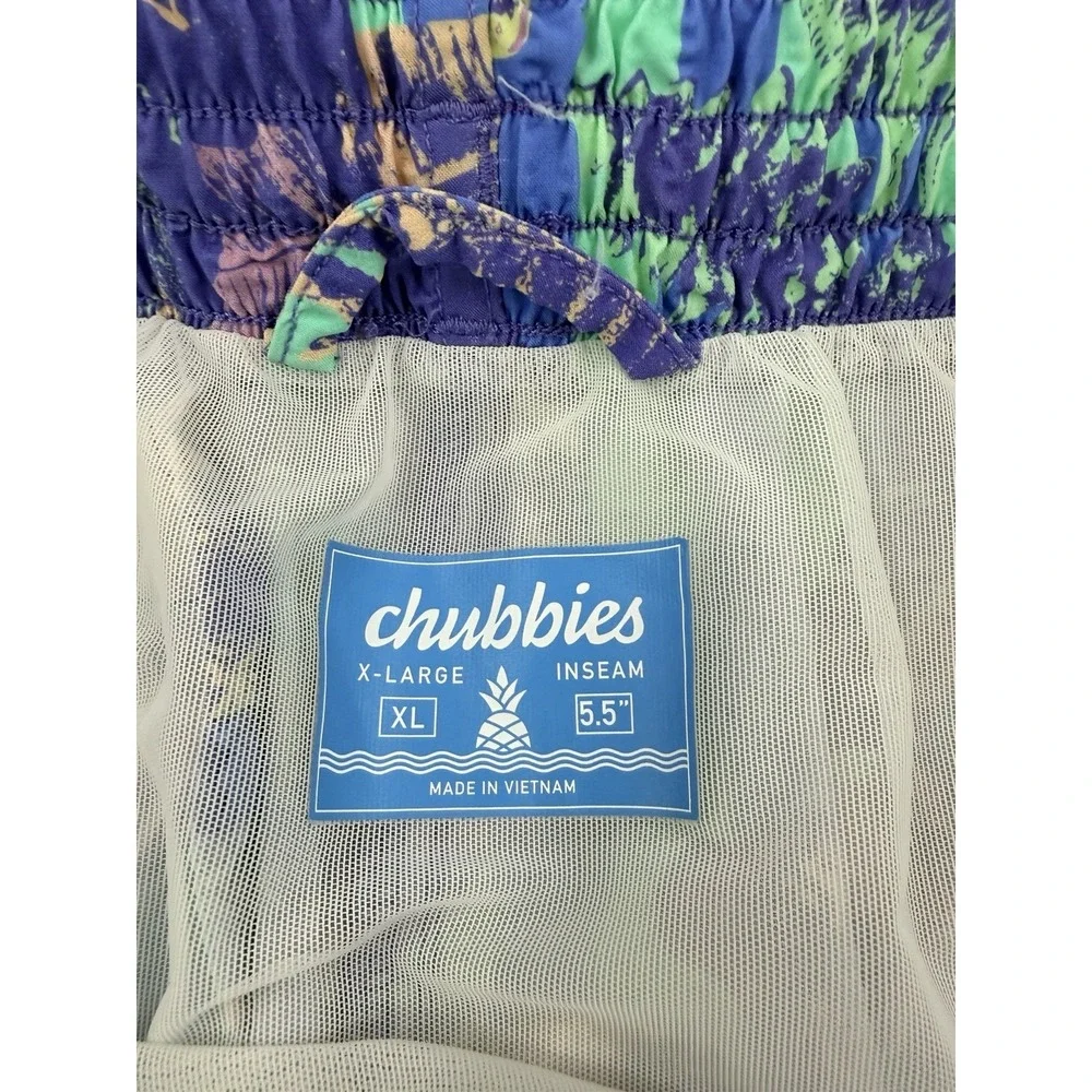 Chubbies Sunday Linners Seersucker Men's Swim Trunks, Size XL, 5.5